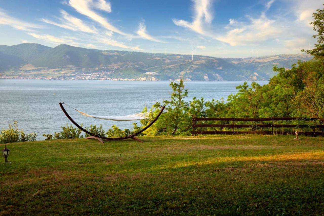 Willa Carobni Breg Golubac Zewnętrze zdjęcie
